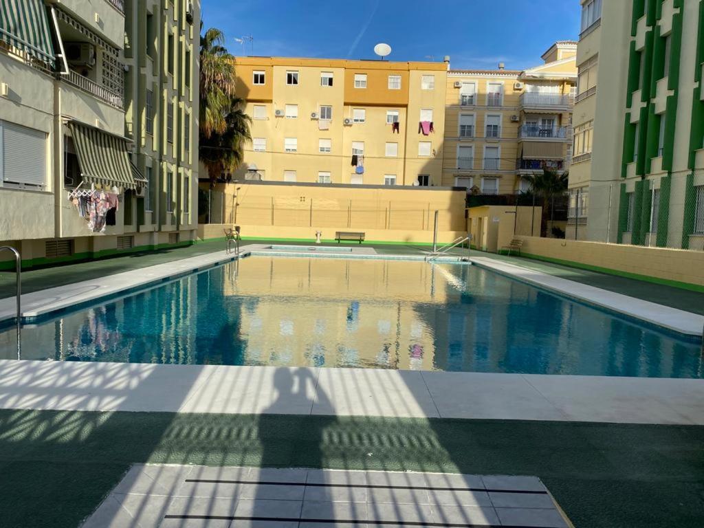 Amplio Piso En Centro De Torre Del Mar Apartment ภายนอก รูปภาพ